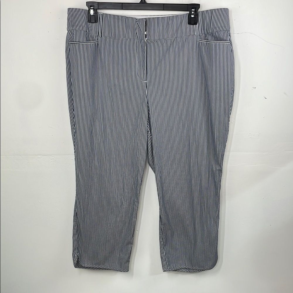 Lane Bryant The Allie Crop Pants gray white stripes size 20